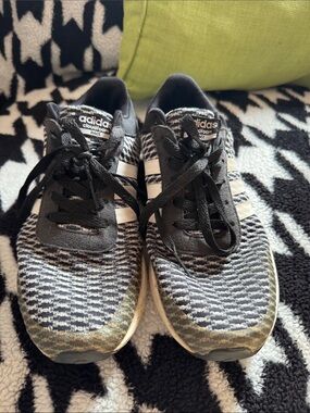 adidas womansBlack and White Cloudfoam Knit Sneakers